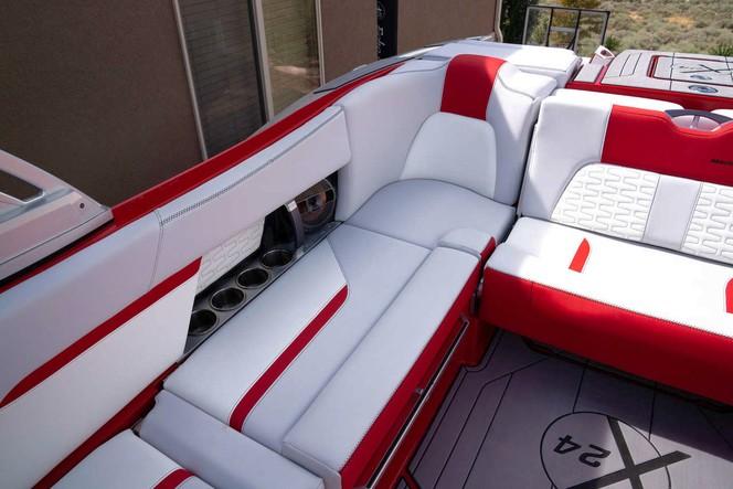 2020 24' Mastercraft X24 Icon