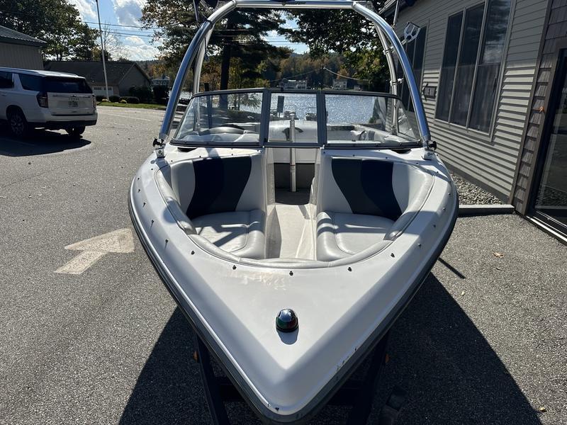 2005 Moomba Outback
