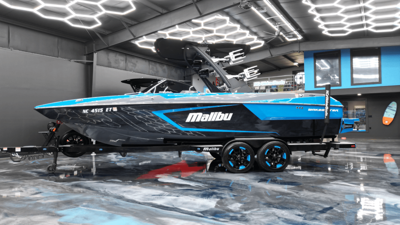 2021 Malibu Wakesetter 24 MXZ