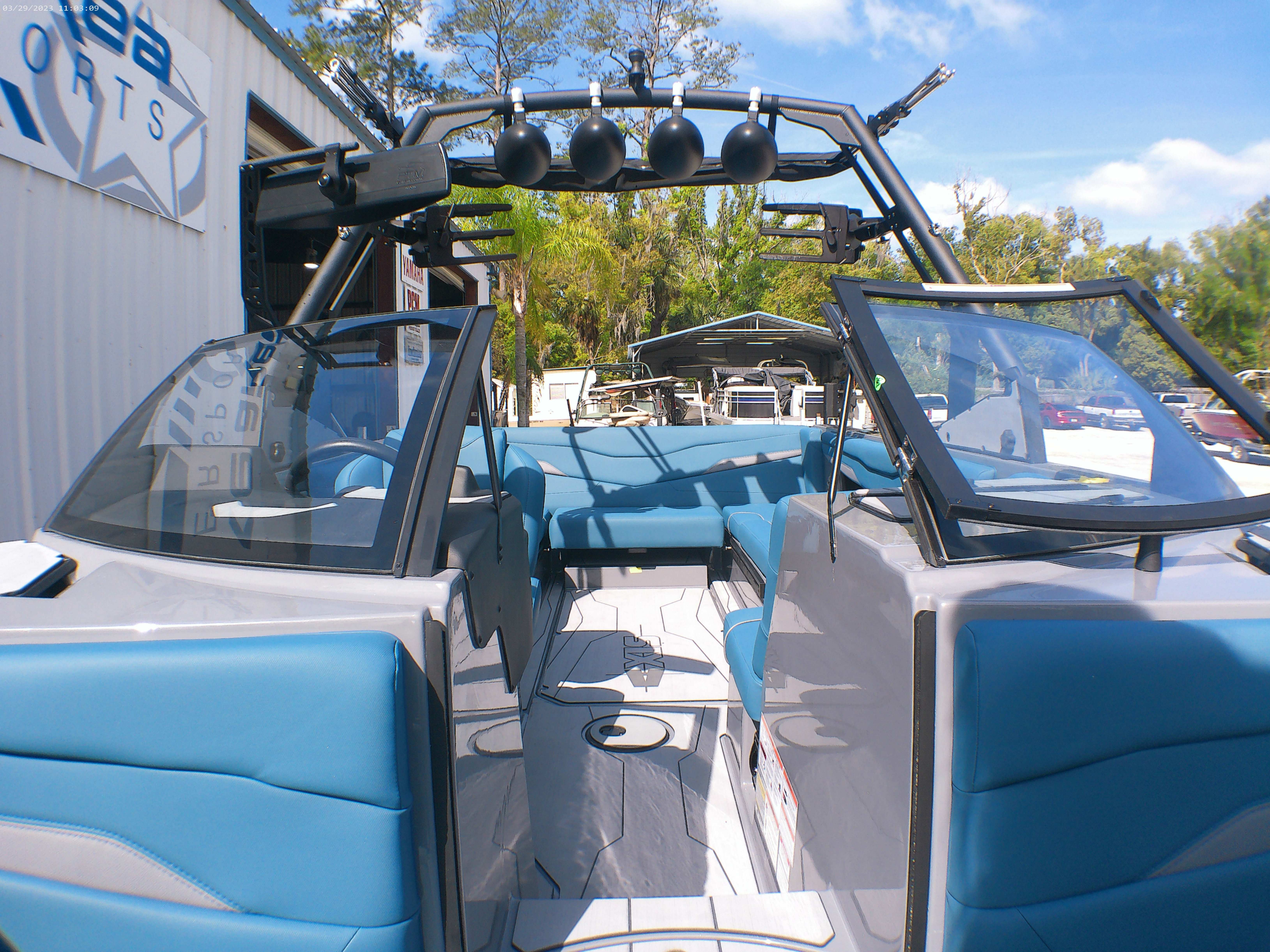 2023 Axis T235