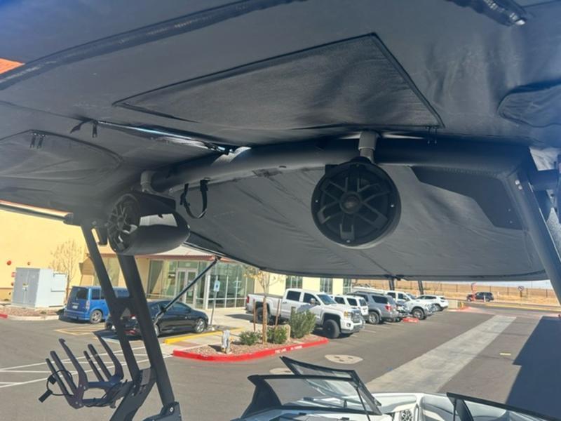 2023 Axis T235