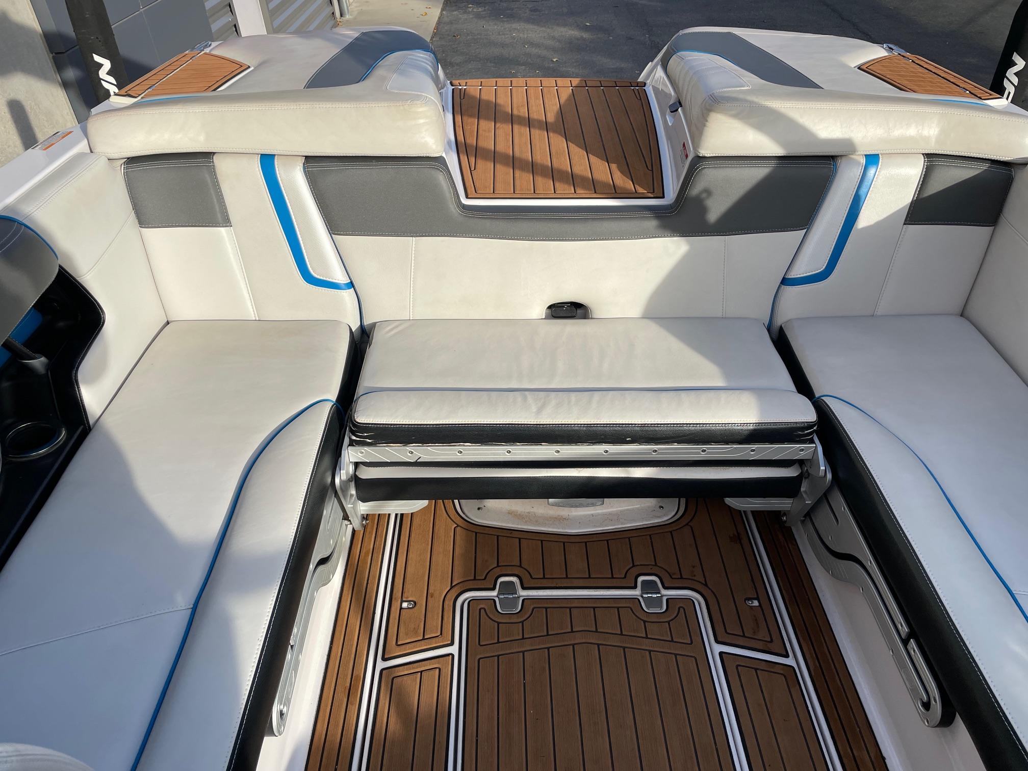 2015 NAUTIQUE G23 W/XR7 550HP SUPERCHARGED POWER PLANT