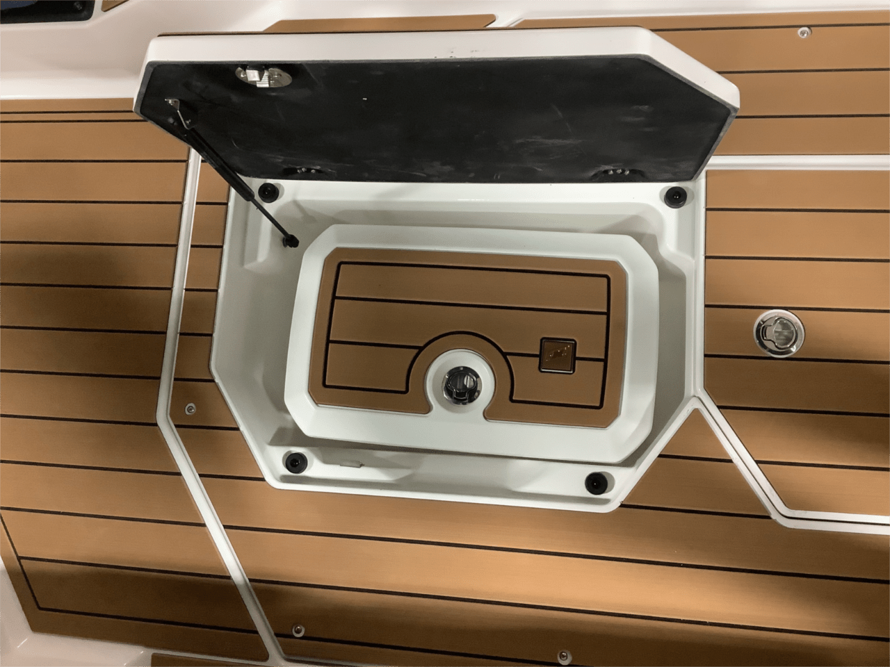 2025 Nautique G25