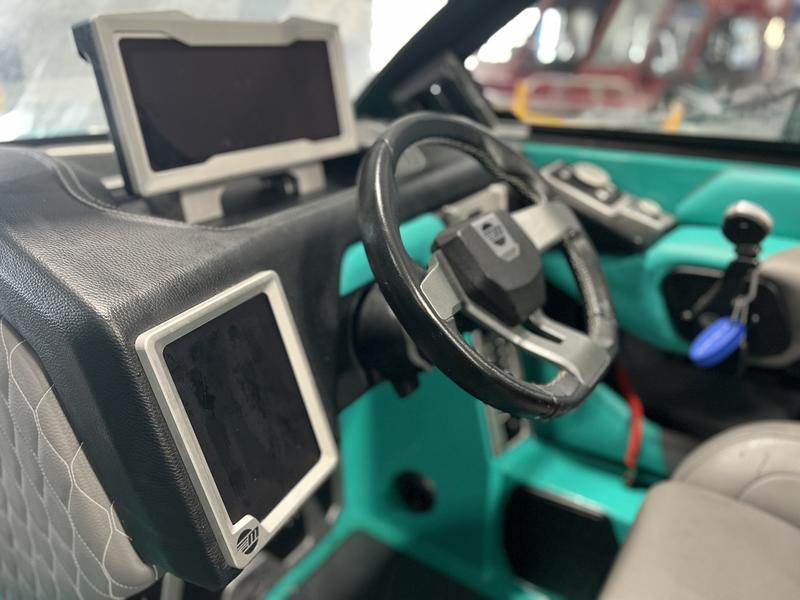 2021 Malibu Boats M240
