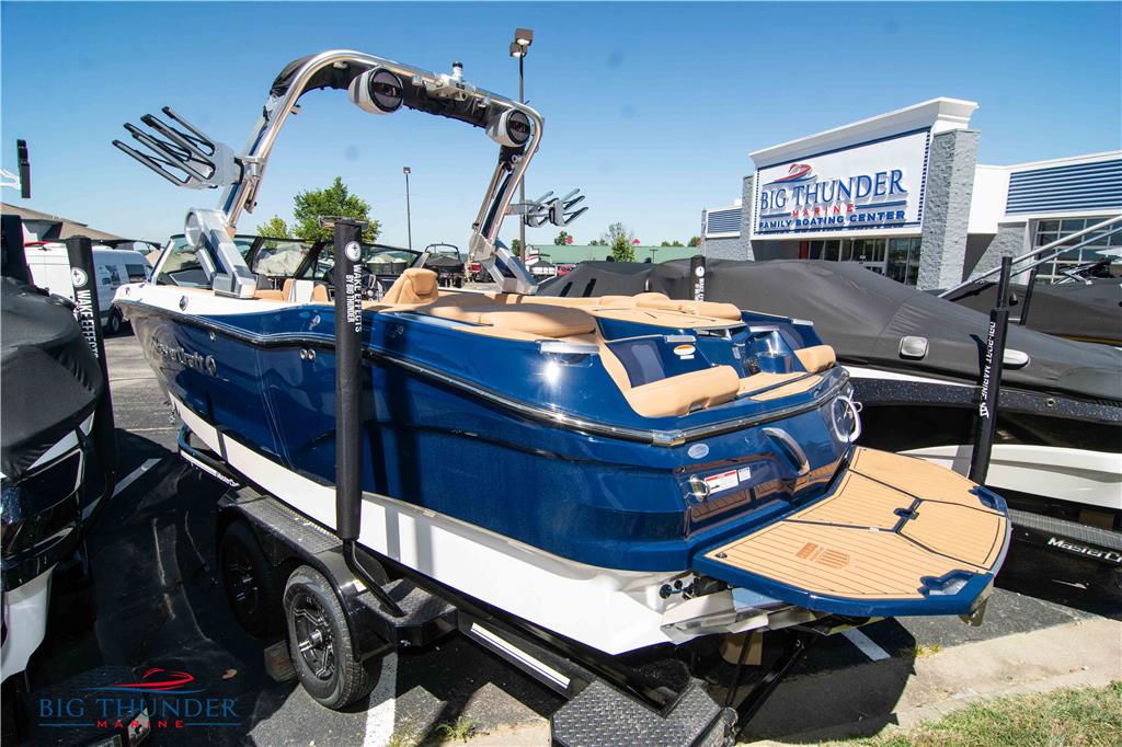 2023 MasterCraft X24