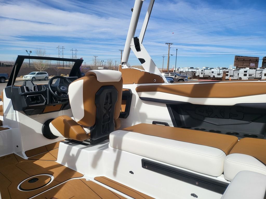 2025 Axis Wake Research A225 Icon