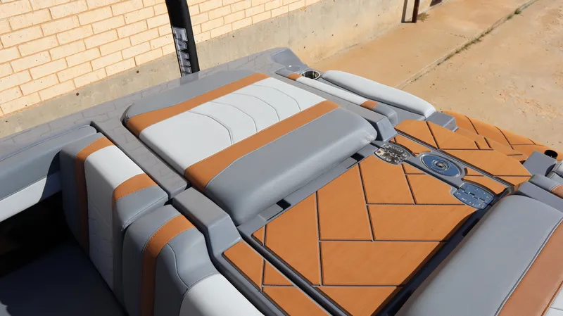 2025 MALIBU WAKESETTER 23 LSV