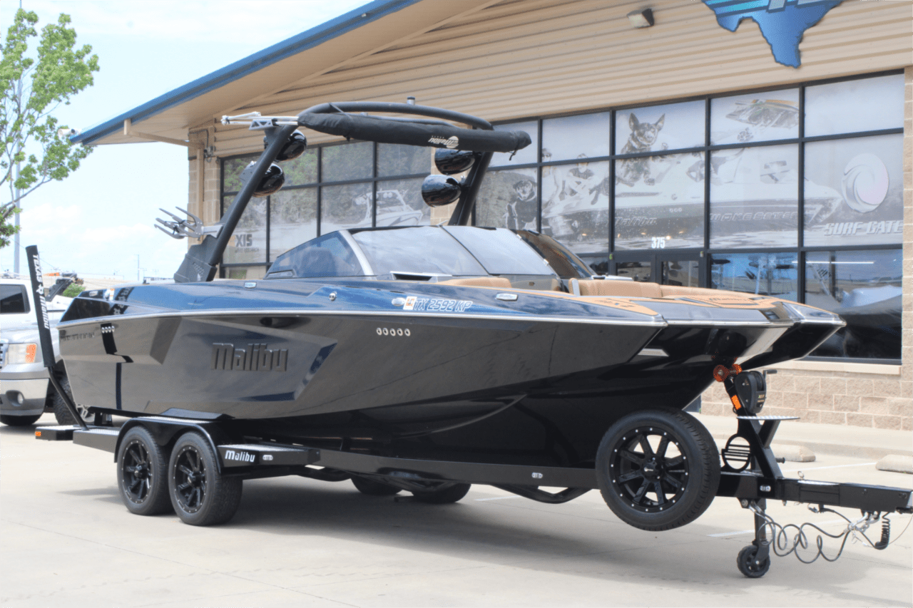 2022 Malibu 24 MXZ