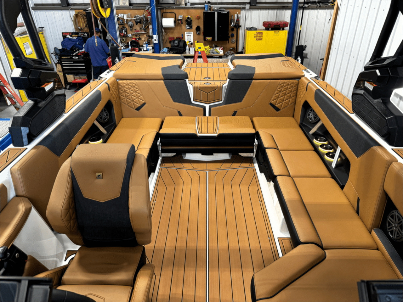 2025 Nautique Super Air GS22