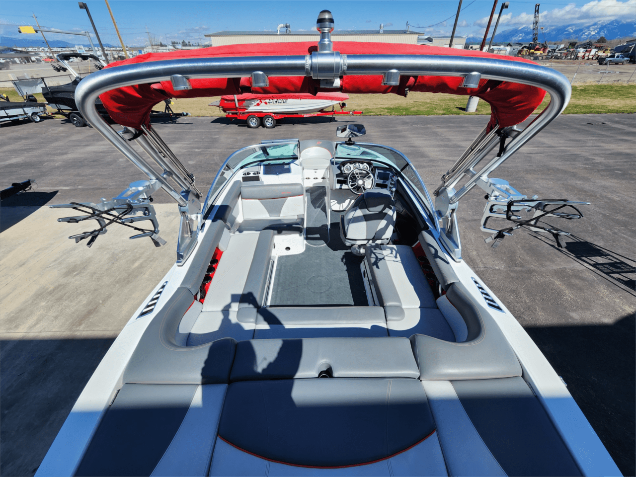 2020 MasterCraft XT21
