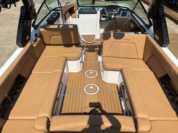 2022 MasterCraft X26