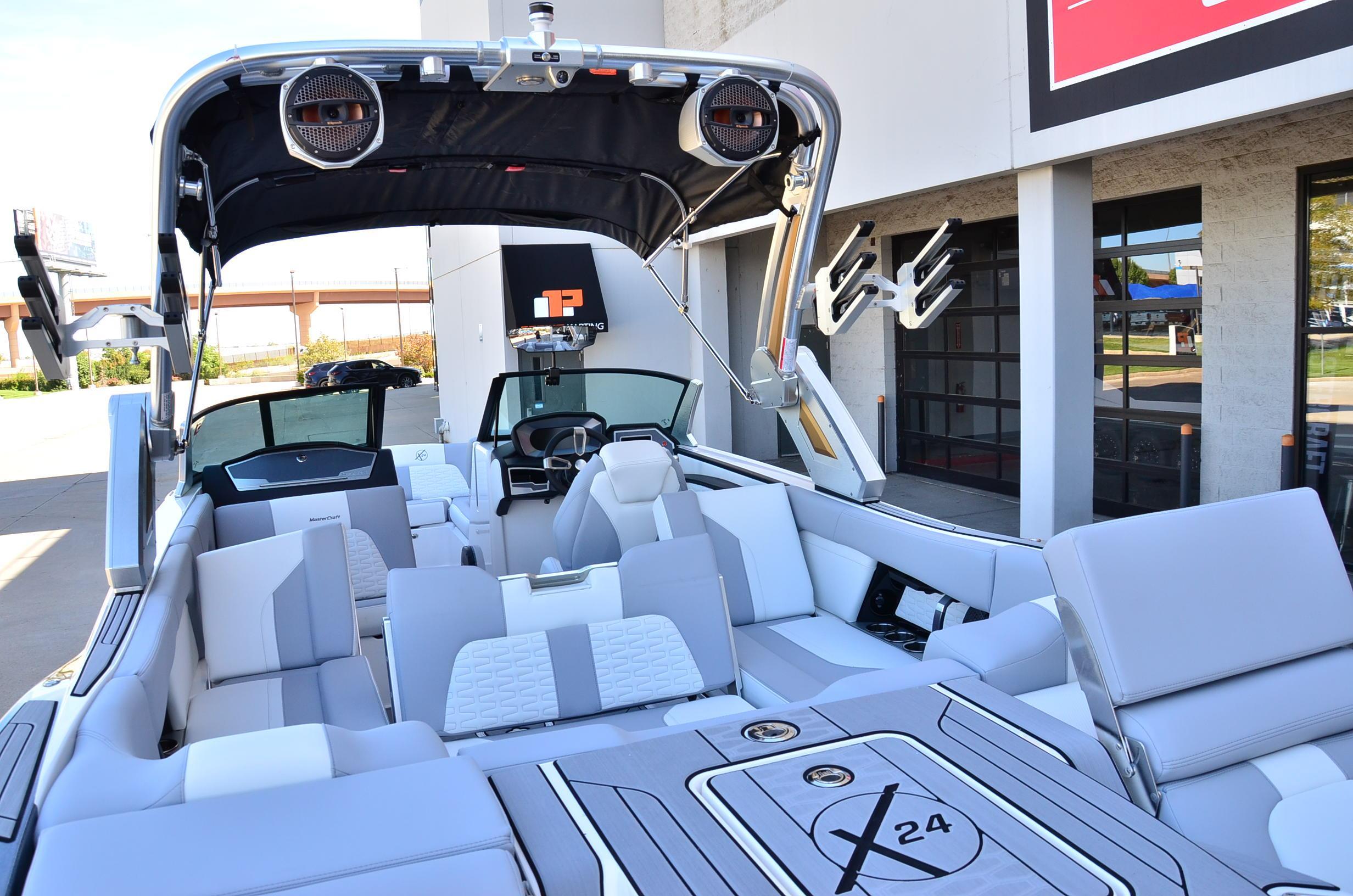 2024 MasterCraft X24 w/ 6.2 Ilmor SuperCharged Engine! 2024 Model Year End Closeout!