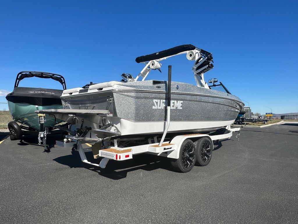 boat.Title