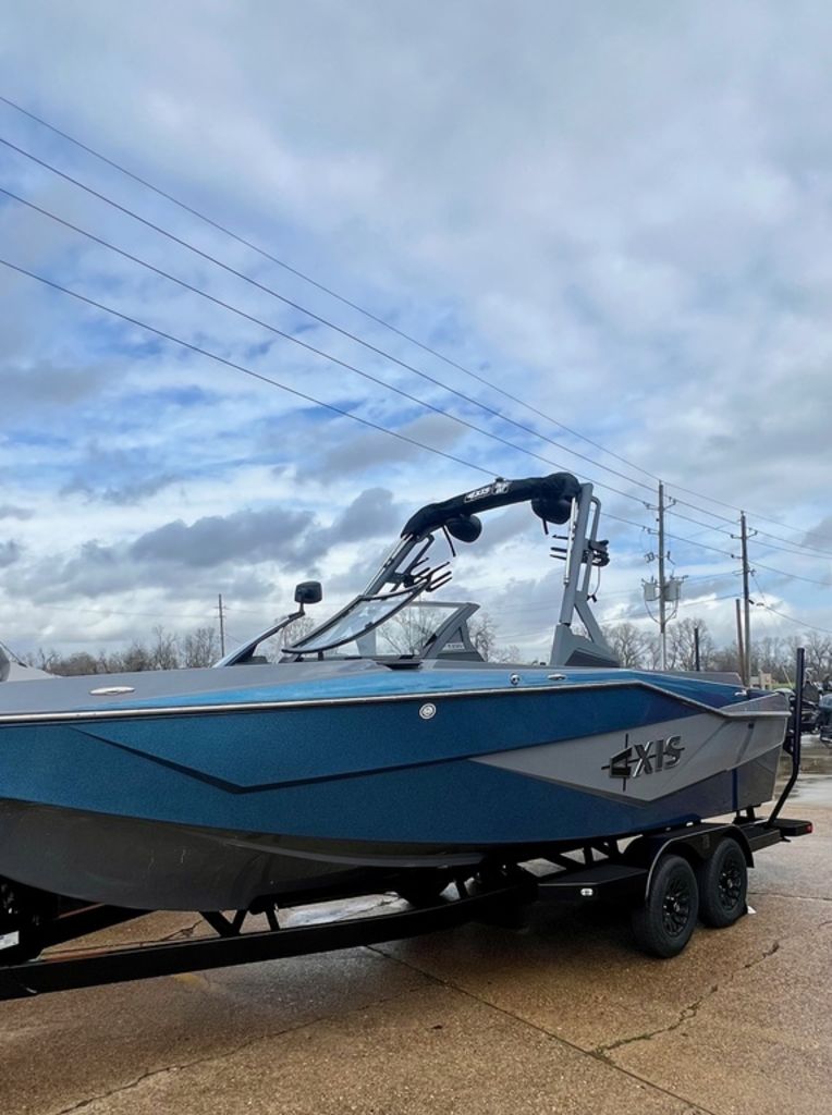 2025 Axis Wake Research T235