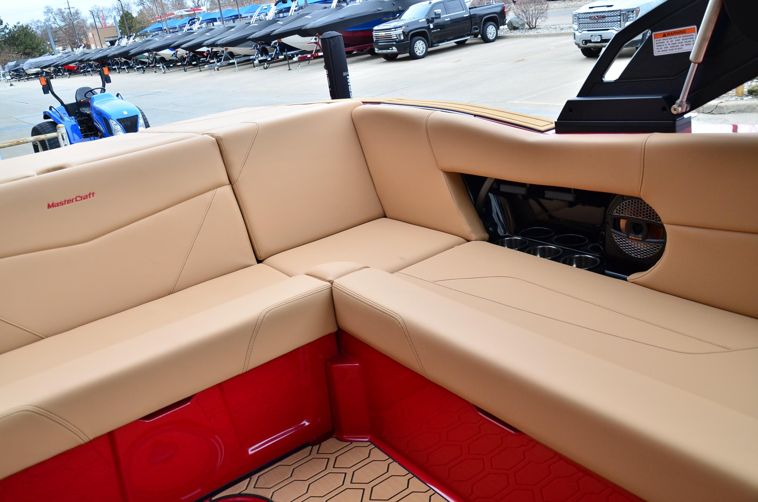 2024 MasterCraft NXT21 – 2024 Model Year End Clearance Priced!