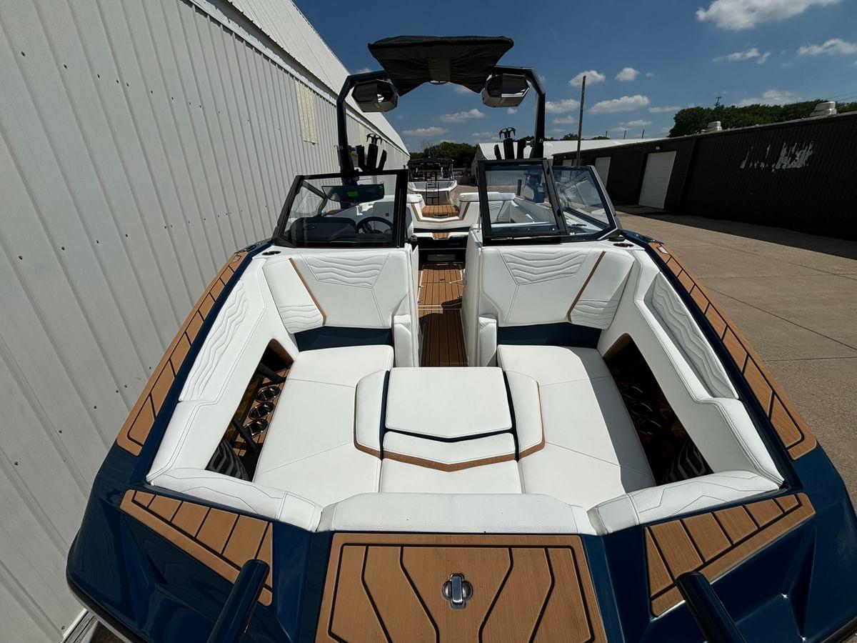 2025 Super Air Nautique G23