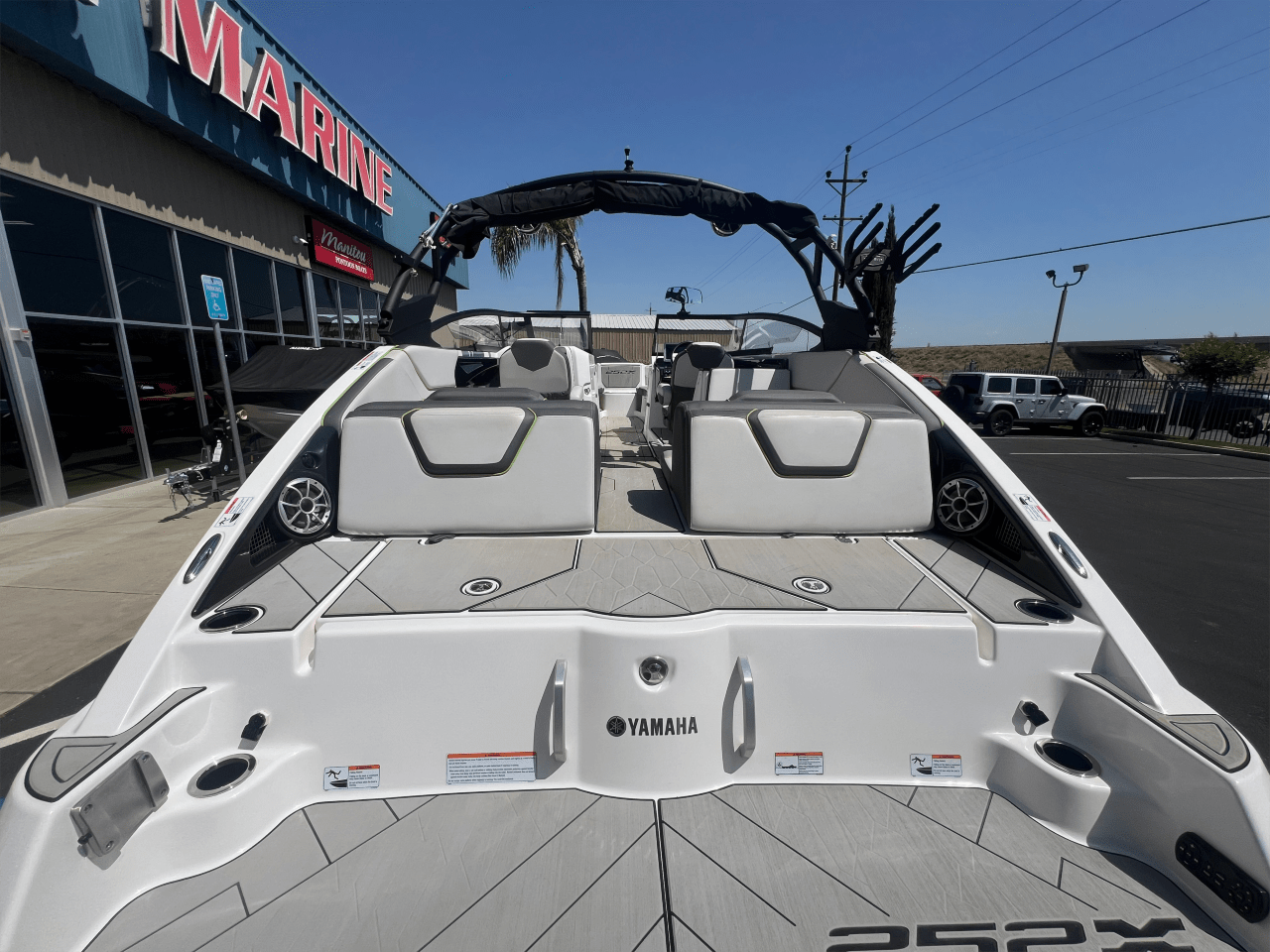 2021 Yamaha 252XE