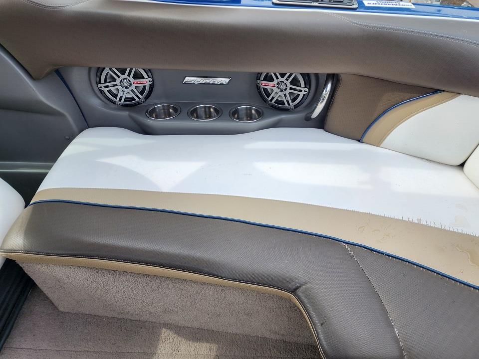 2012 Supra Launch 21 with Boatmate Trailer