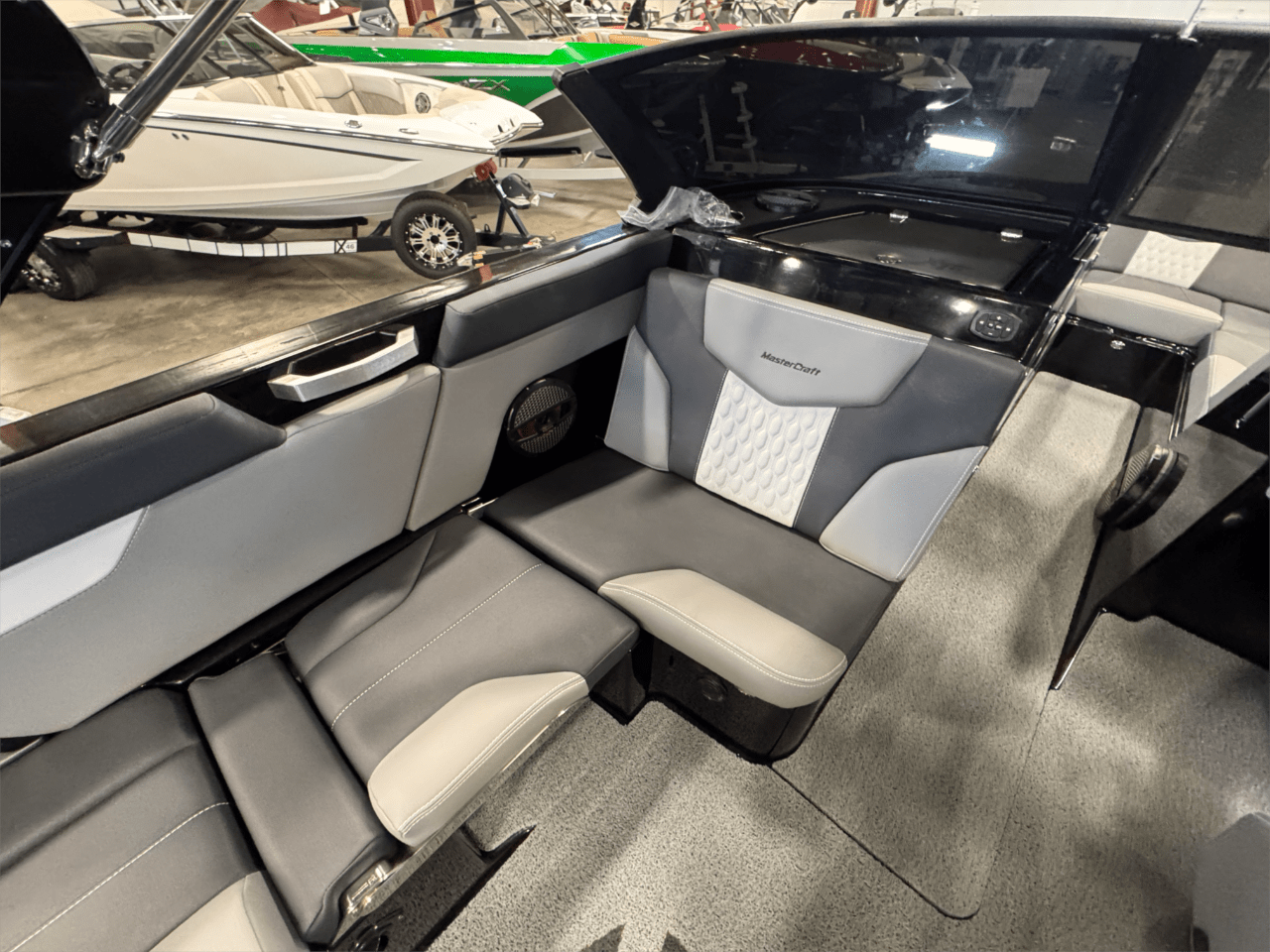 2024 MasterCraft XT-24