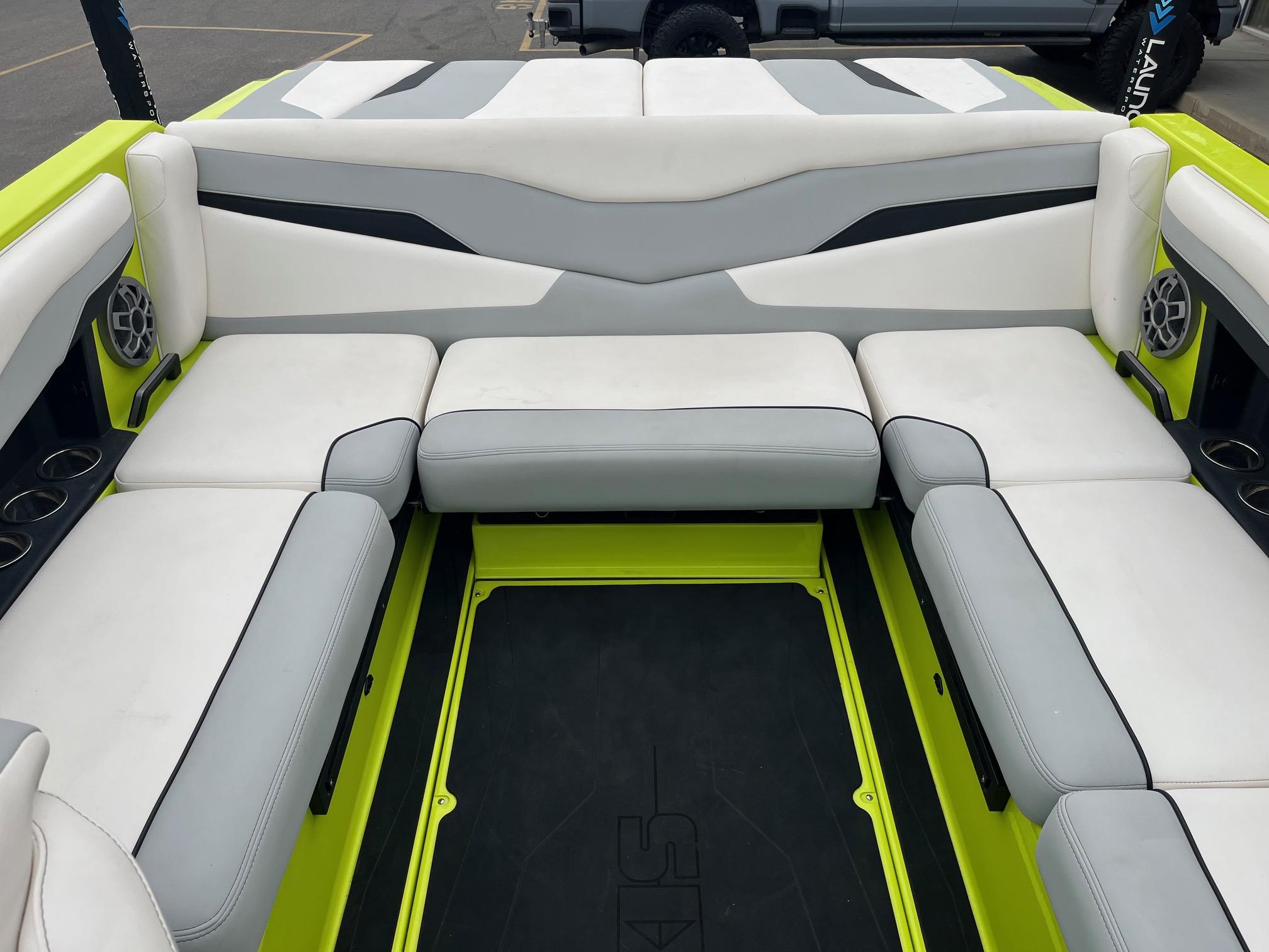 2023 Axis T220