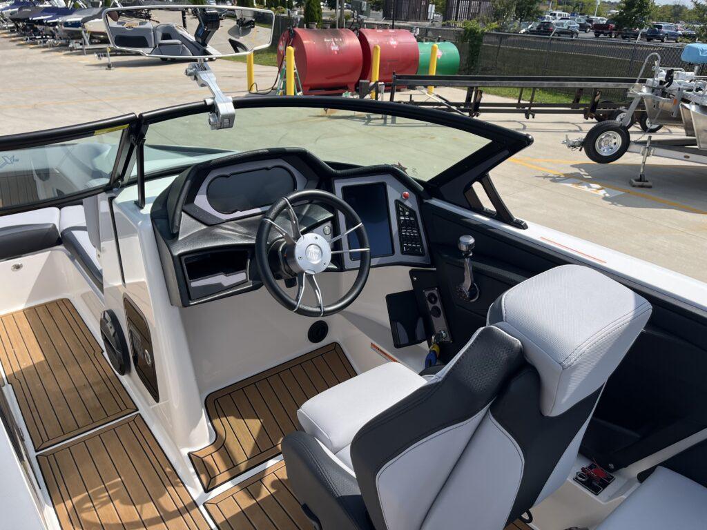 2022 MasterCraft XStar S