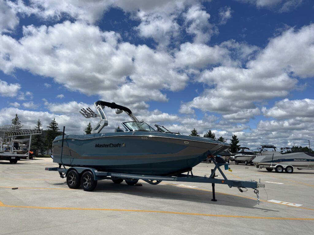 boat.Title