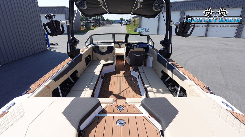 2024 Nautique GS24