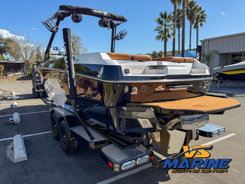 2025 Axis Wake Research A245