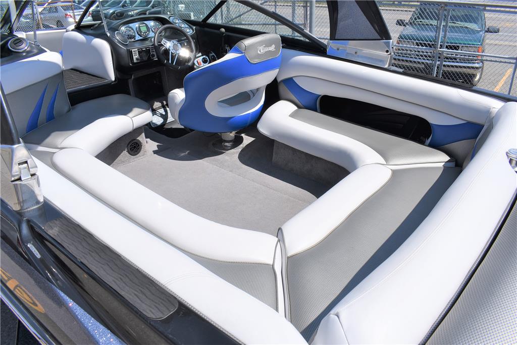 2012 Wakecraft  zr6    21' Low Hours