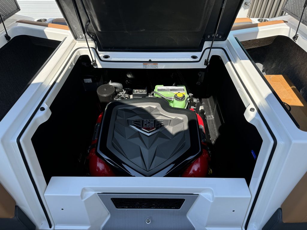 2025 nautique G23