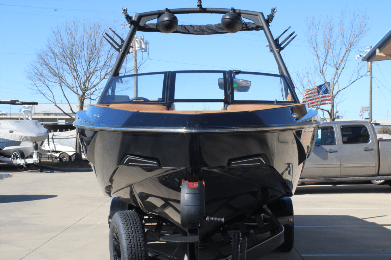 2025 Axis T250