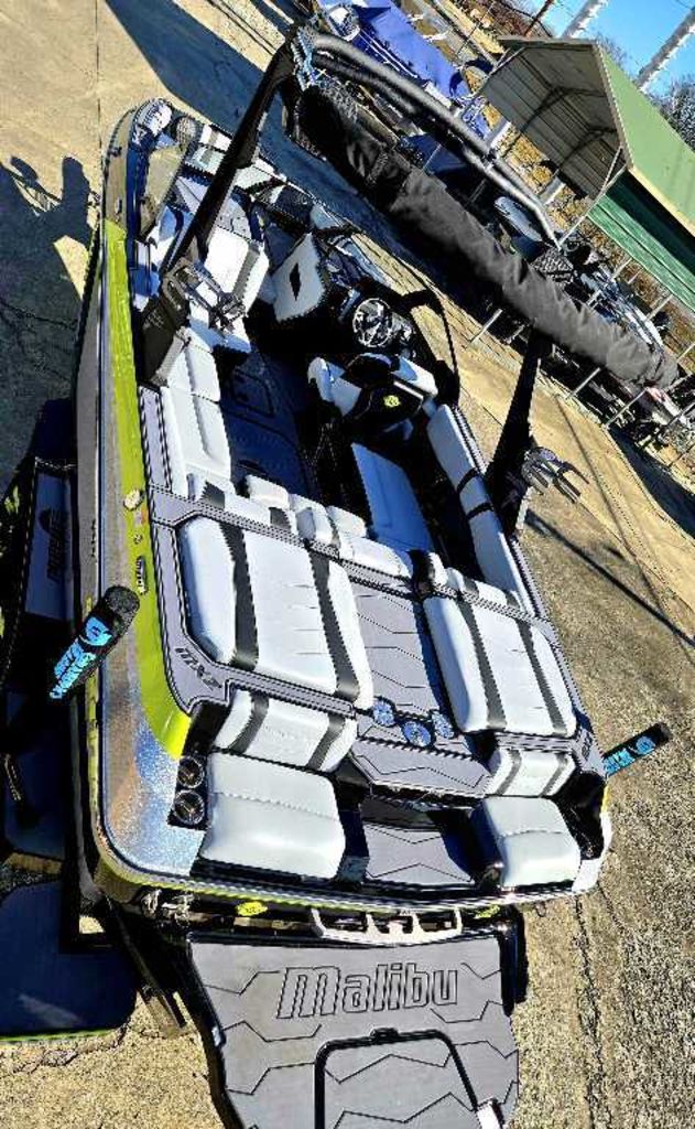2025 Malibu Boats Wakesetter 22 MXZ