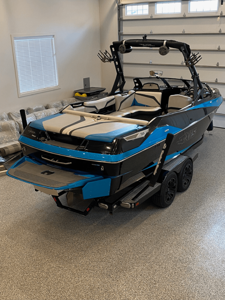 2017 Axis T23
