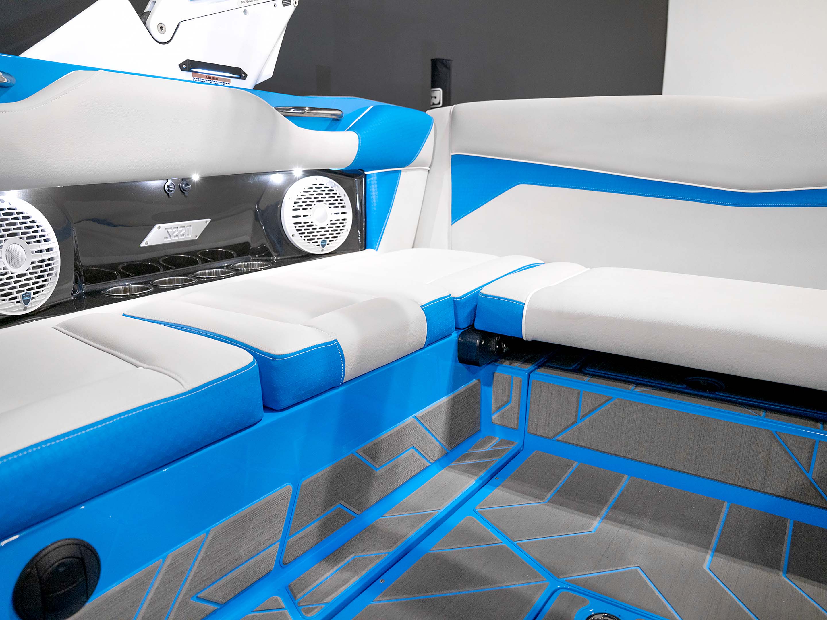 2024 Supreme S220 &#8211; Silver Flake / Blue