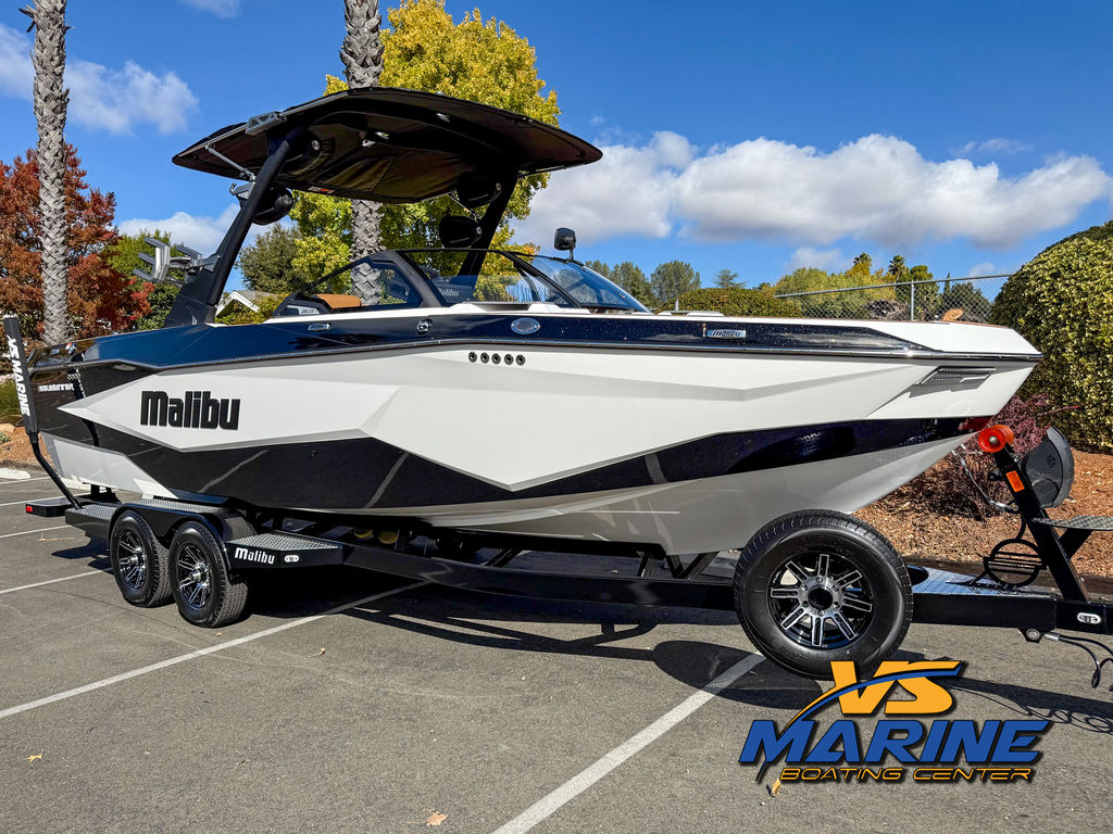 2025 Malibu Boats 25 LSV