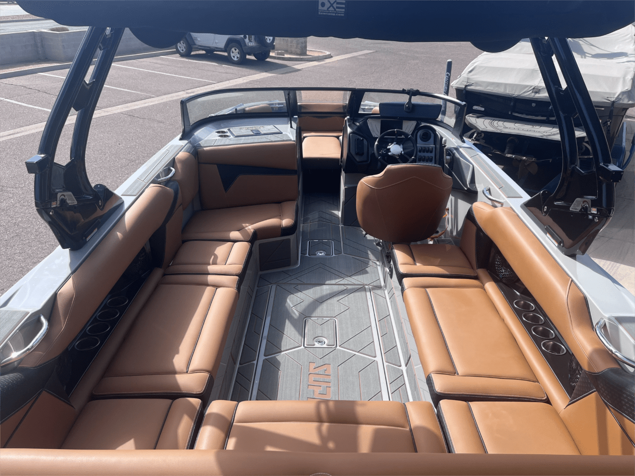 2025 Supreme S240