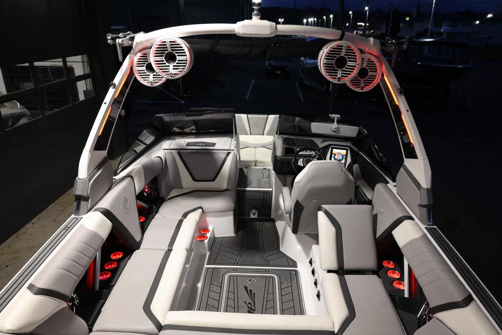 2021 Tige 23 RZX
