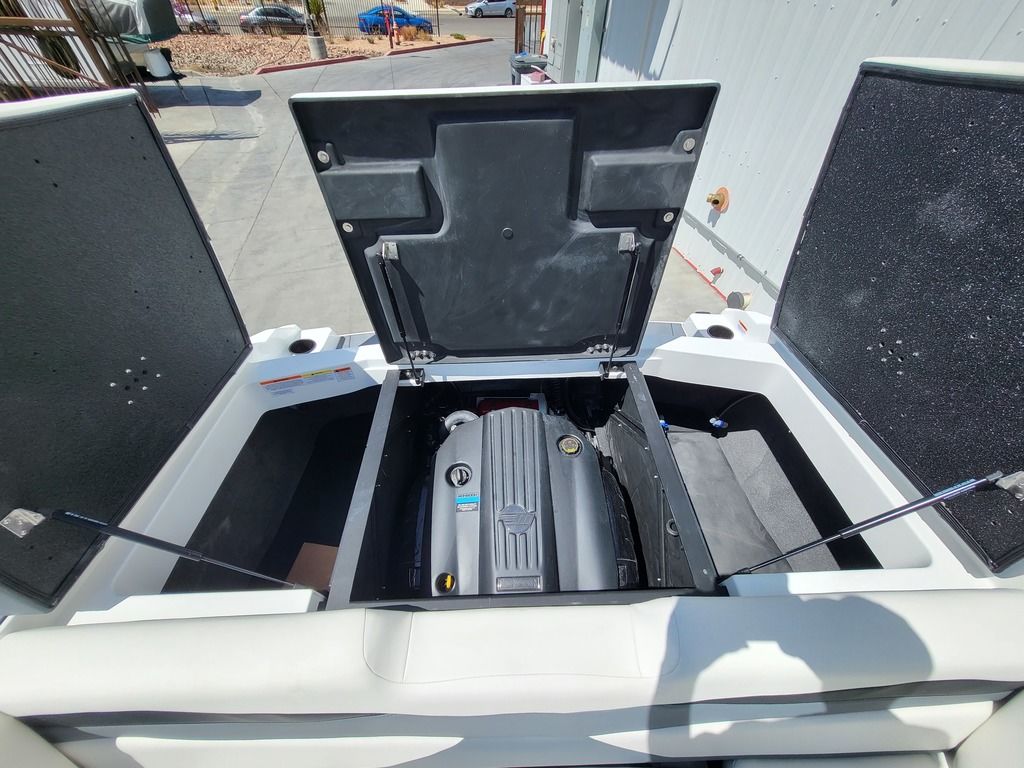 2025 Axis Wake Research A245