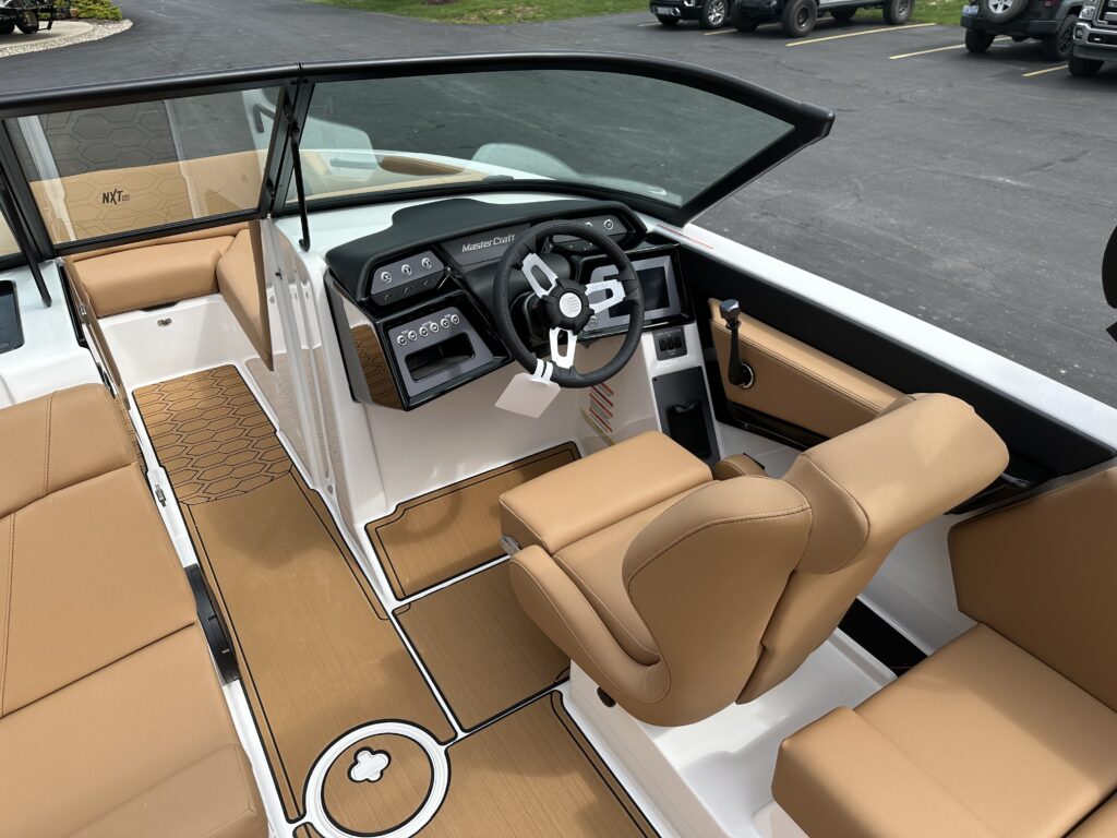2024 MasterCraft NXT22