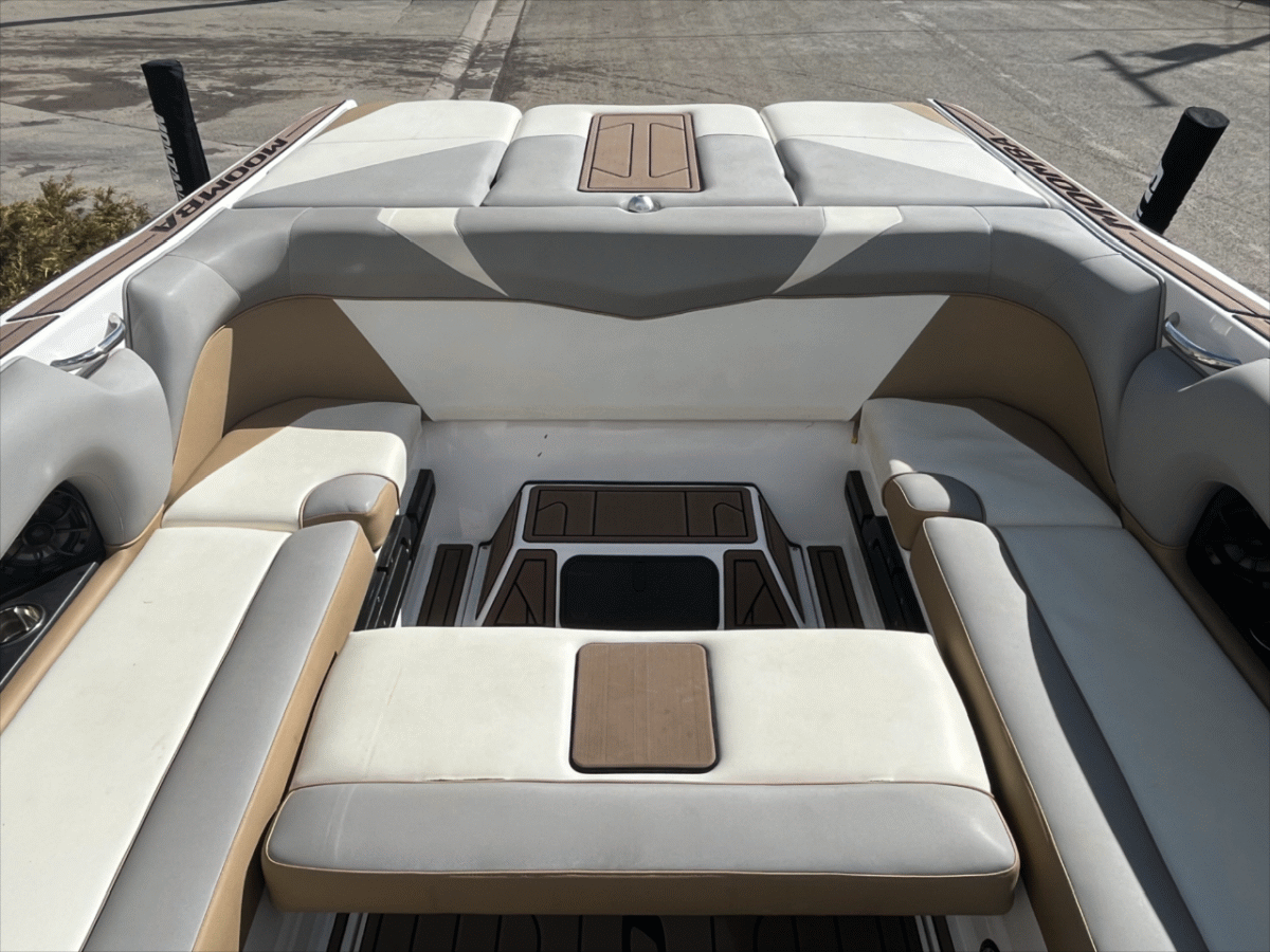 2020 Moomba Mojo