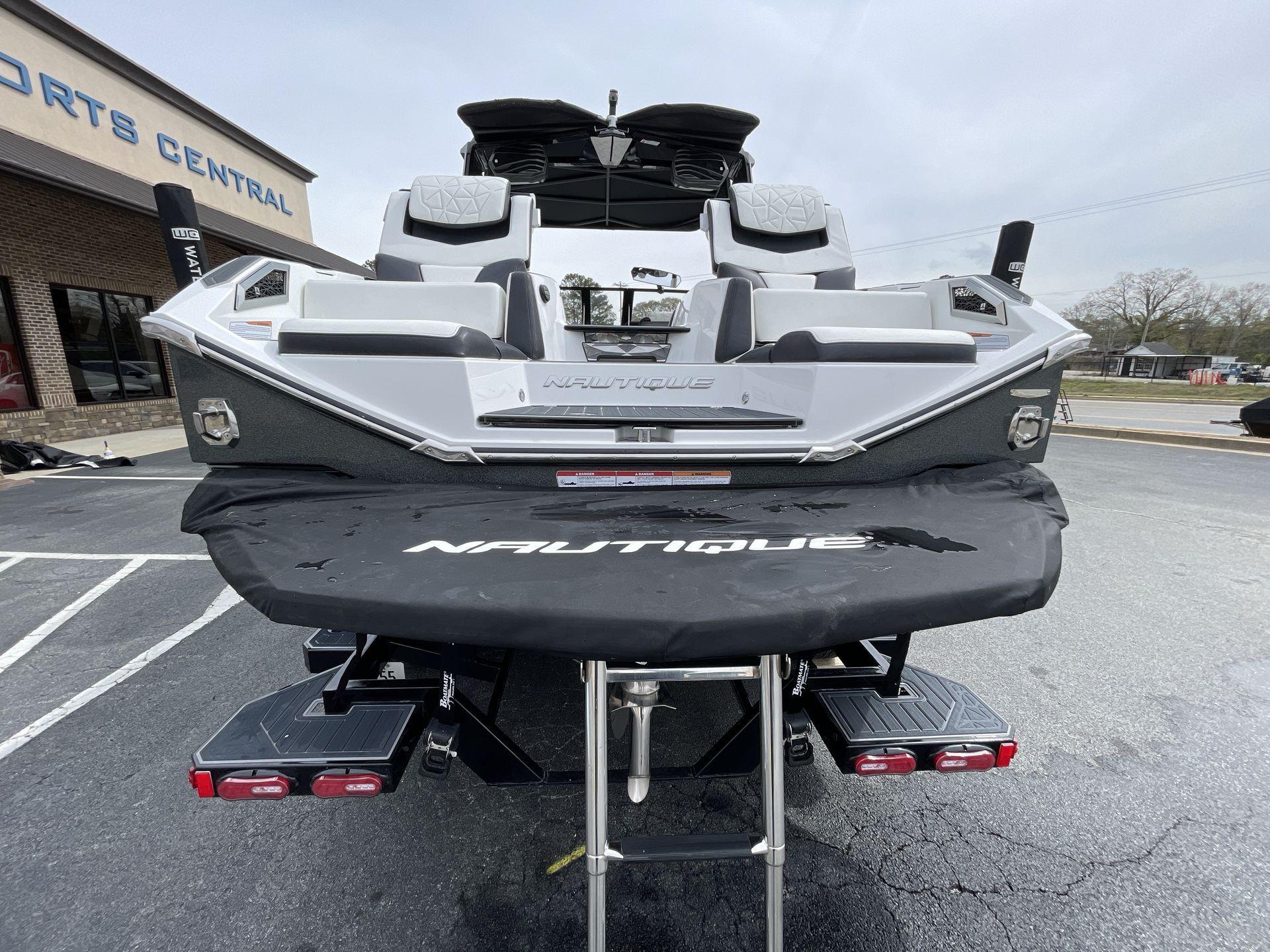 2023 Nautique P25