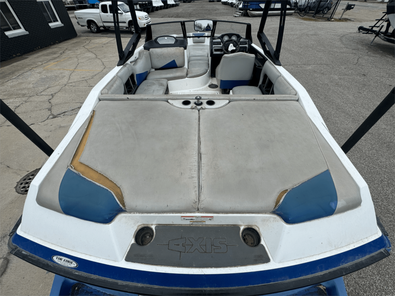 2012 AXIS A20