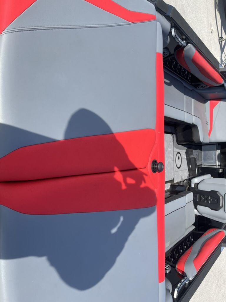2021 Axis Wake Research T23