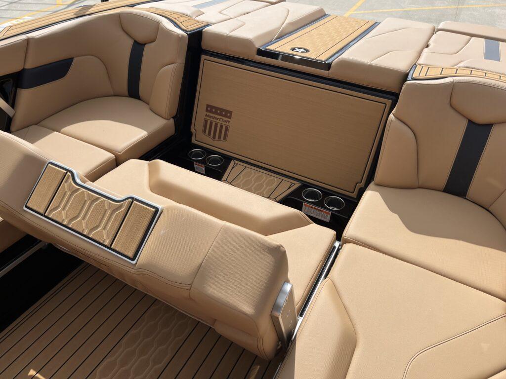 2025 MasterCraft XT22