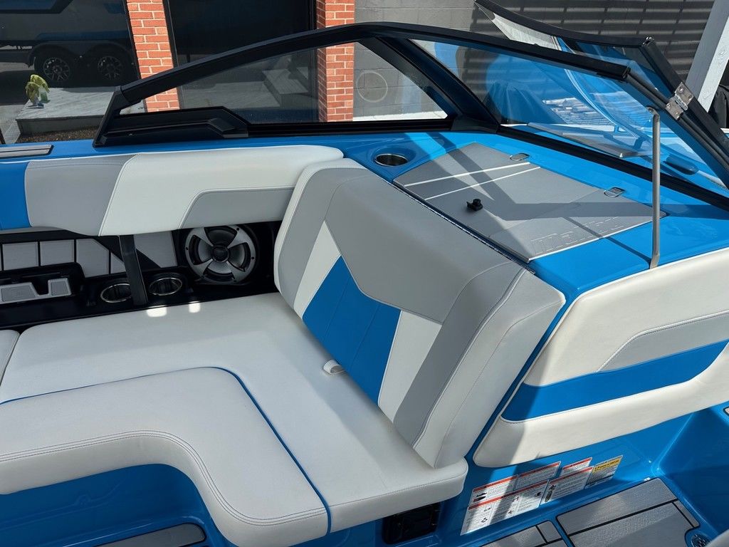2021 Malibu Boats 24 MXZ