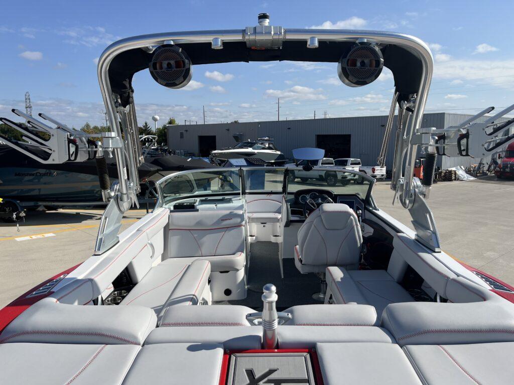 2020 MasterCraft XT22