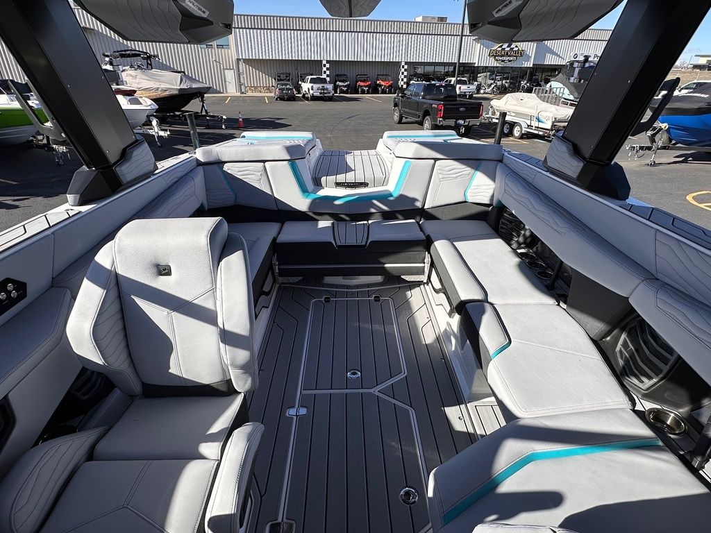 2025 Nautique Super Air Nautique G23