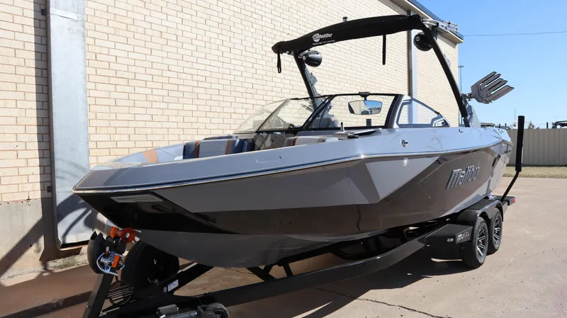 2025 MALIBU WAKESETTER 23 LSV