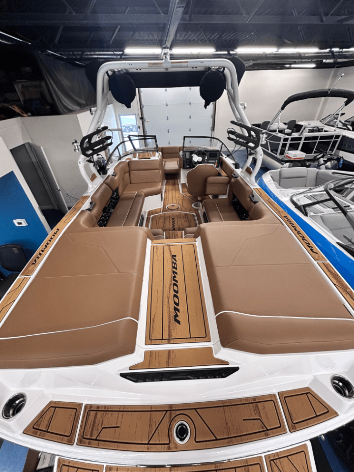 Moomba MAX