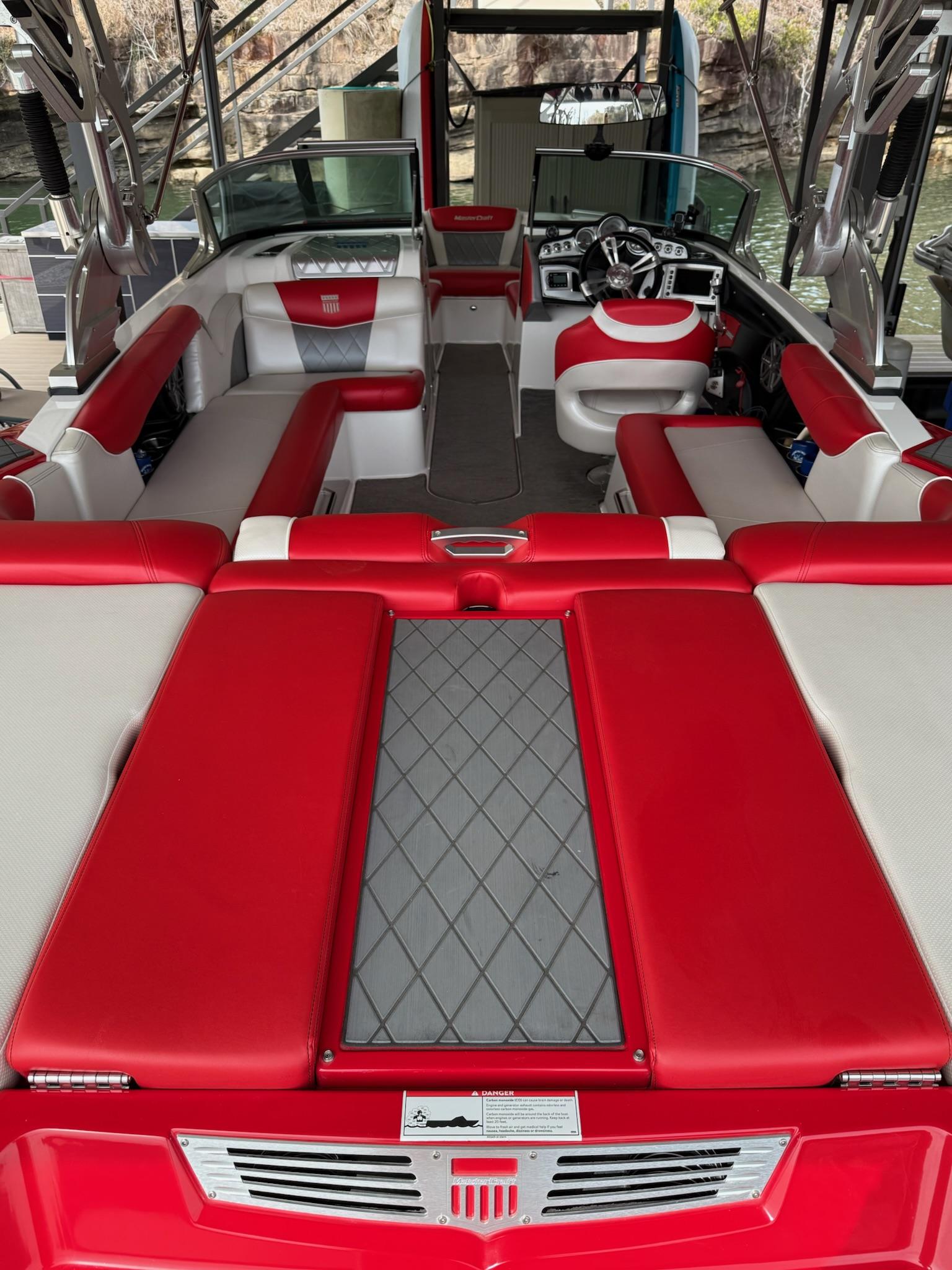 2015 Mastercraft X30 – Excellent Condition